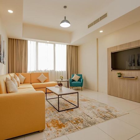 Platinum Coast Hotel Apartments Fujairah Bagian luar foto